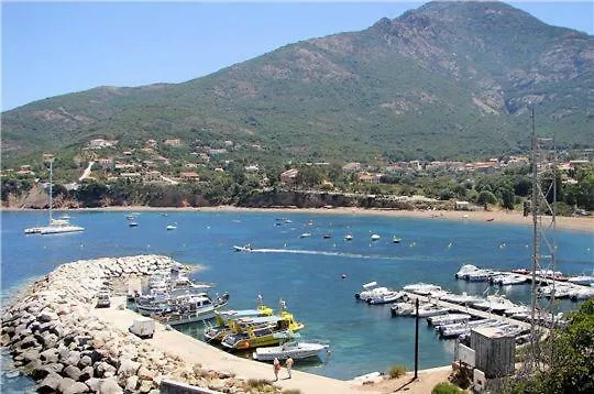 L'auberge Bed & Breakfast Galeria (Corsica)
