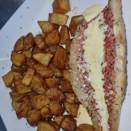 Nocleg ze śniadaniem L'auberge 3*