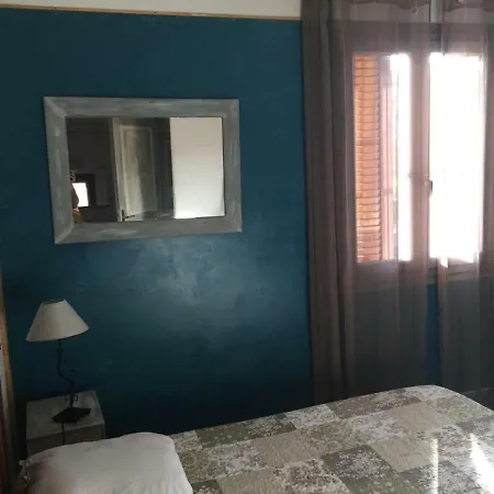 L'auberge Alojamento de Acomodação e Pequeno-almoço 3*